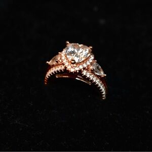Elegant Rose Gold Heart Shaped Ring